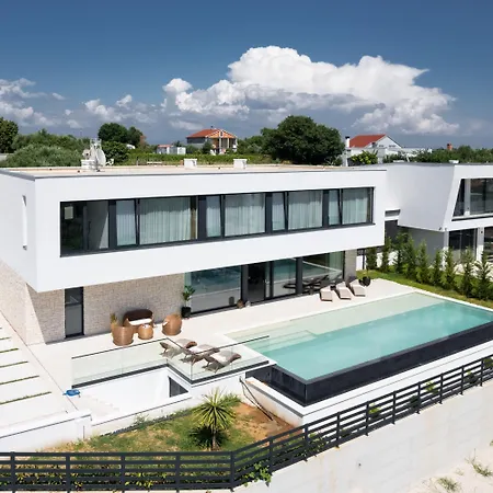 Aurum Zadarvillas ザダル